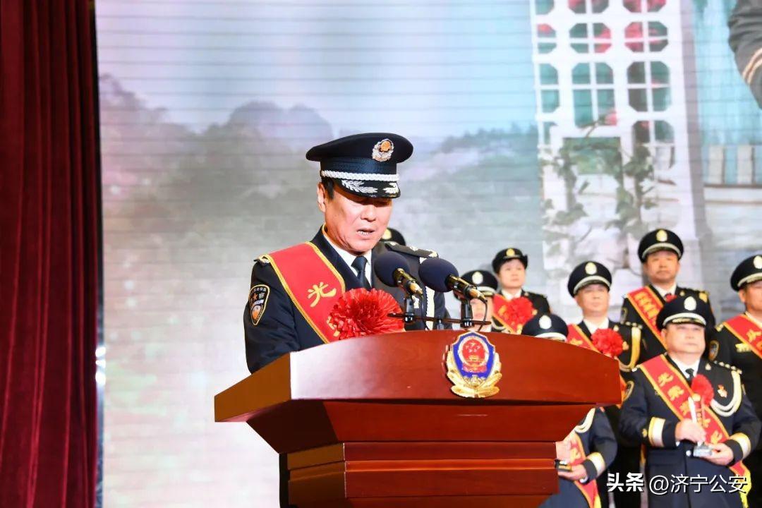 最新版警察退休政策,最新版警察退休政策，重塑警務(wù)力量的持續(xù)性與穩(wěn)定性